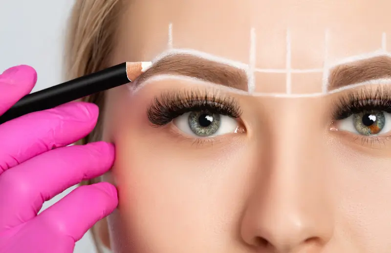 Kalıcı Makyaj (Microblading) Öncesi ve Sonrası Bilmeniz Gerekenler